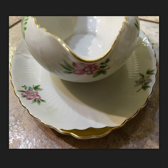 VICTORIAN CHINA GRAVY BOAT UNDER PLATE ‘50s Retro - Picture 3 of 6